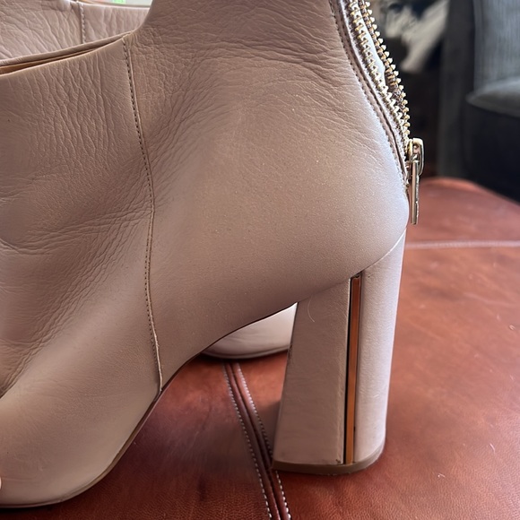 Calvin Klein Open Tow Boot - Picture 6 of 6